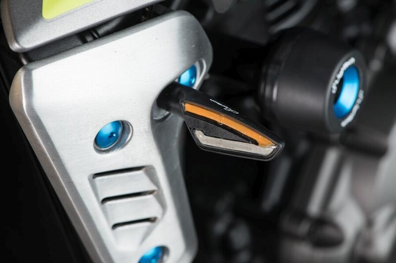 Frecce + luce bianca anteriore ( Coppia Indicatori Omologati E...) Naturale